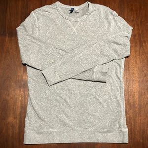 H&M Divided crewneck sweater